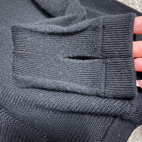 Lululemon sweater - Picture 4 of 4